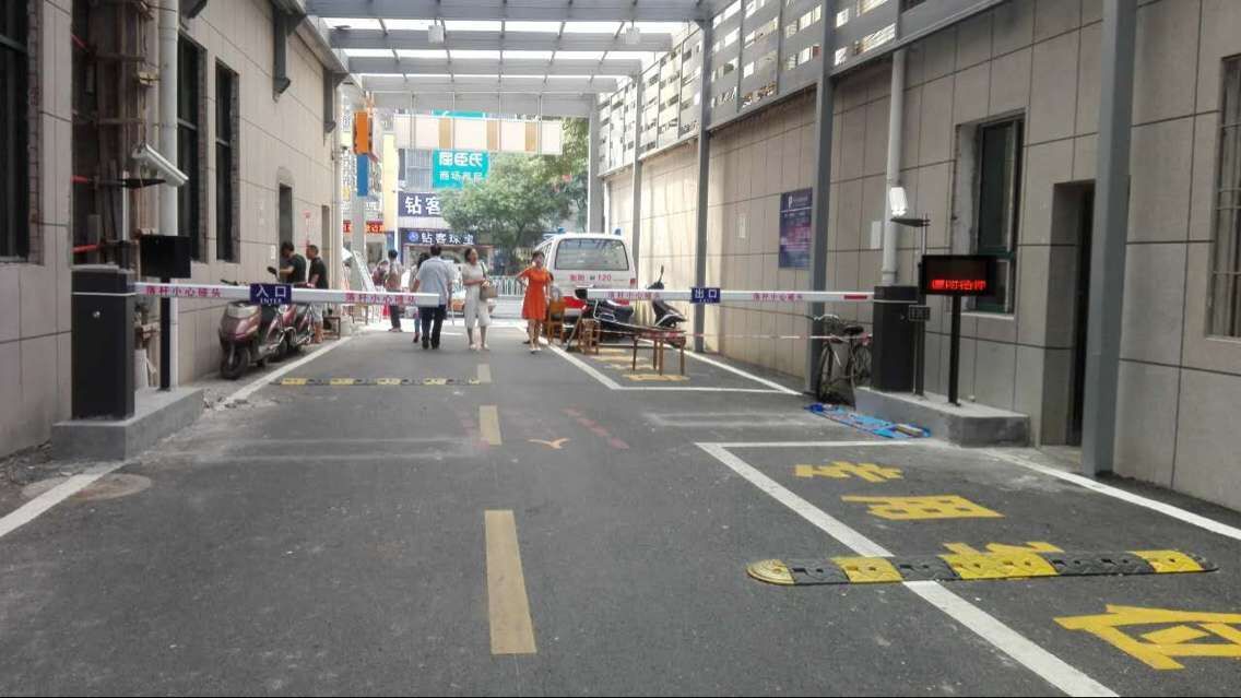 南华医院车牌识别系统